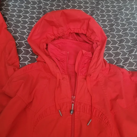 Lululemon jacket,Hooded Spring/Fall Lined - Picture 7 of 13